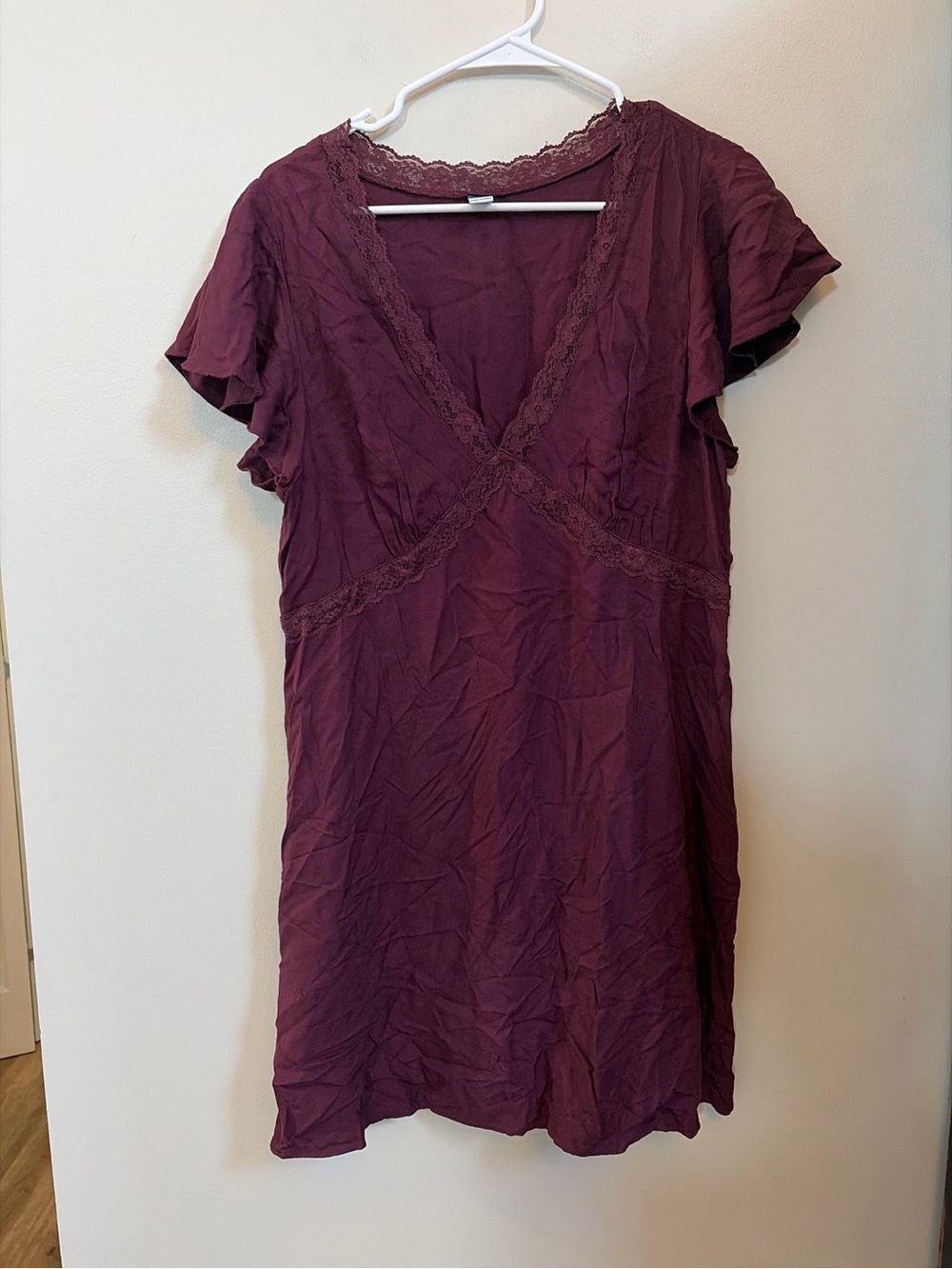 Old Navy Burgundy Lace-Trim V-Neck Dress